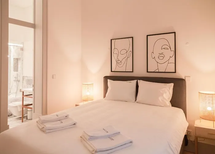 Appartamento Flh Downtown Modern Art Flat Lisbona